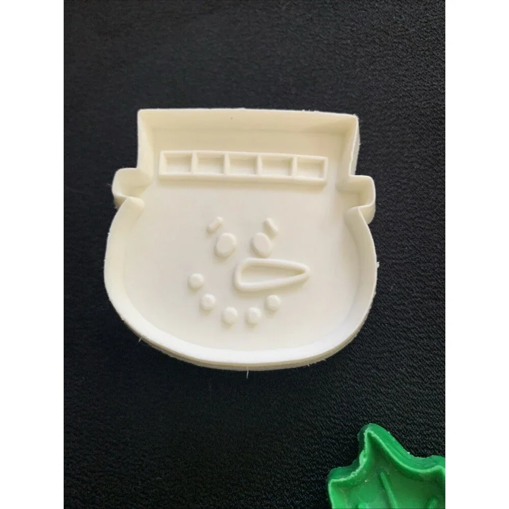 Vintage Hallmark Christmas Cookie Cutters Small 2